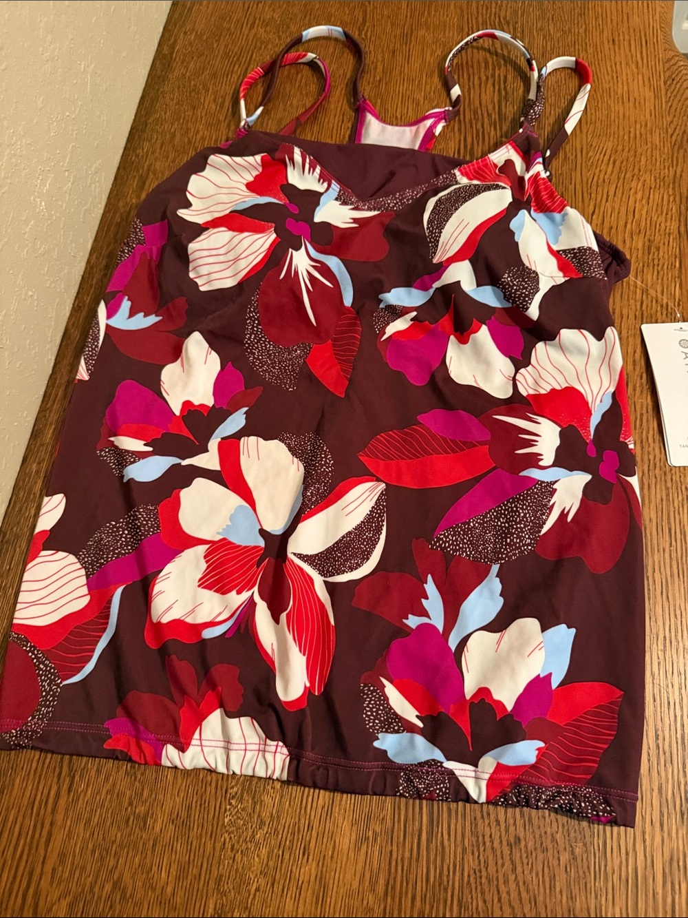 Athleta Red and Pink Floral Seascape Bra Cup Tankini Top